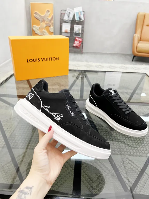 Louis Vuitton Shoe 